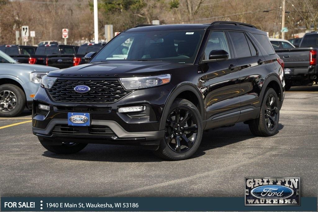 new 2024 Ford Explorer car, priced at $49,431