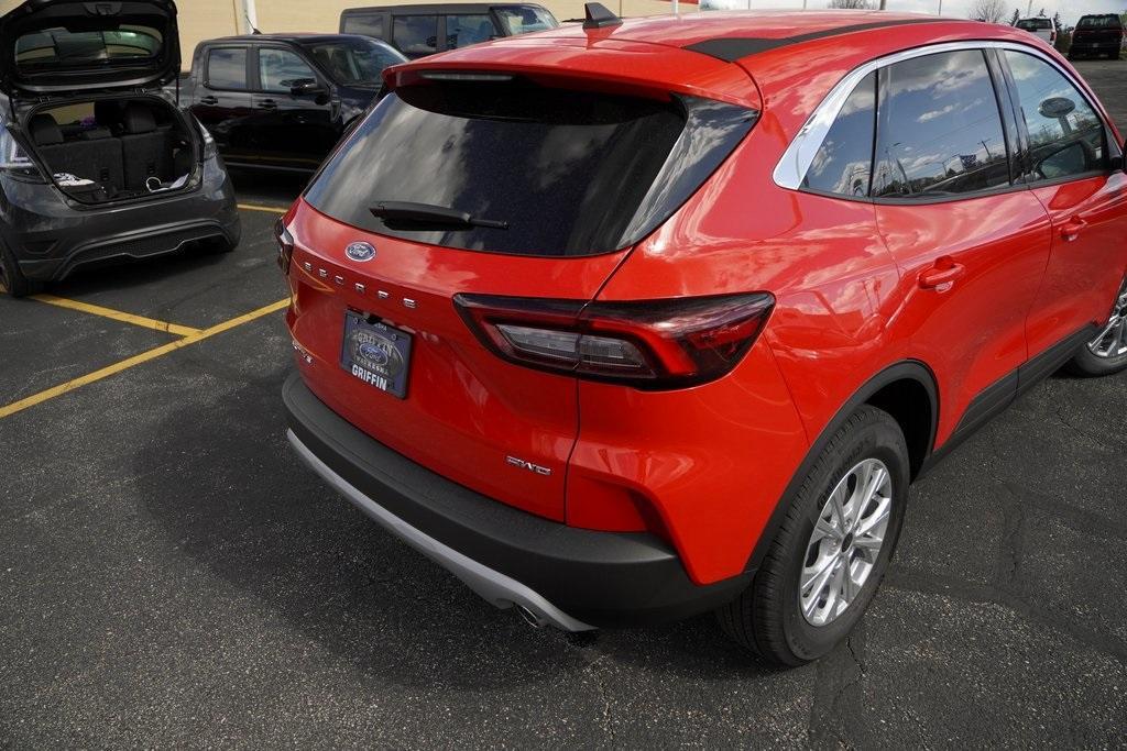 new 2024 Ford Escape car, priced at $31,653