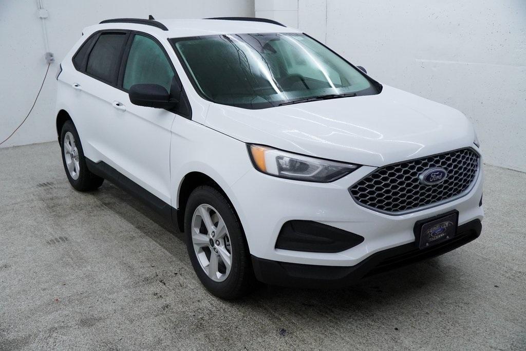 new 2024 Ford Edge car, priced at $38,630