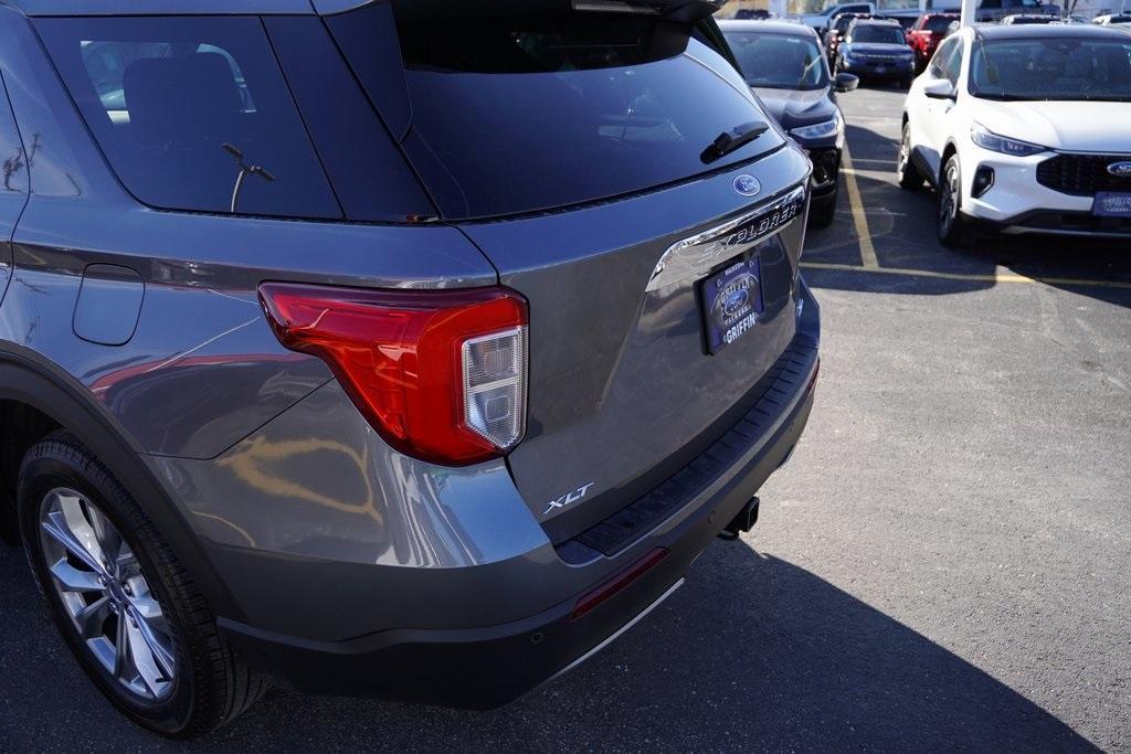 new 2024 Ford Explorer car, priced at $45,752