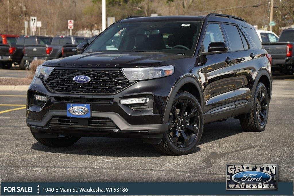 new 2024 Ford Explorer car, priced at $49,531