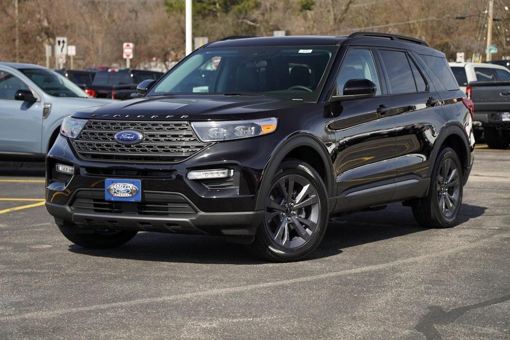 new 2024 Ford Explorer car, priced at $47,997