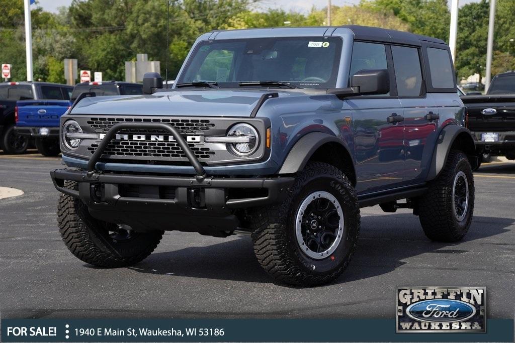 new 2023 Ford Bronco car, priced at $58,543