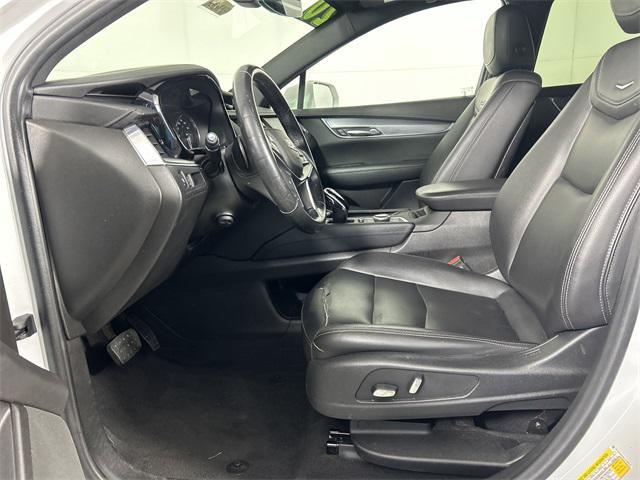 used 2020 Cadillac XT5 car, priced at $22,662
