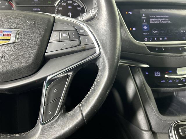 used 2020 Cadillac XT5 car, priced at $22,662