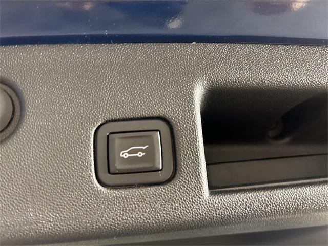 used 2019 Chevrolet Equinox car, priced at $11,428