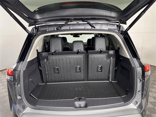 new 2025 Nissan Pathfinder car, priced at $41,338