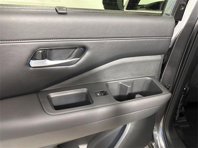 new 2025 Nissan Pathfinder car, priced at $41,338