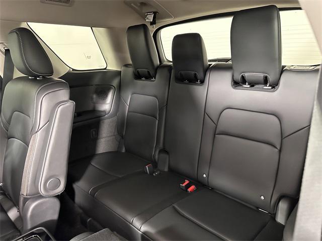 new 2025 Nissan Pathfinder car, priced at $41,338