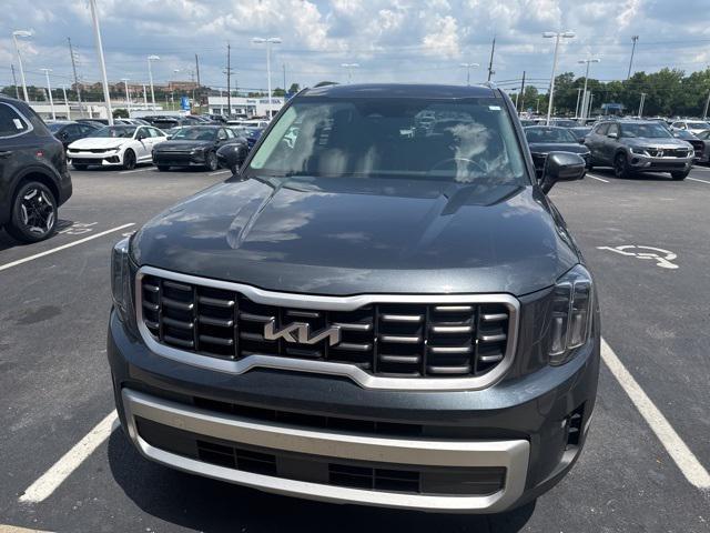 used 2023 Kia Telluride car, priced at $35,700