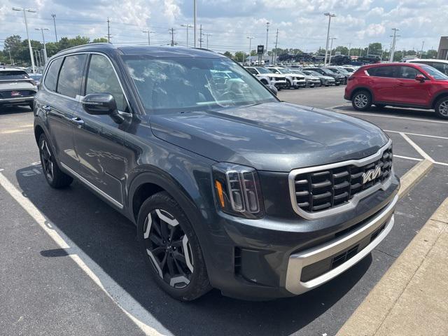 used 2023 Kia Telluride car, priced at $35,700