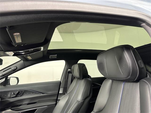 new 2026 Cadillac LYRIQ car