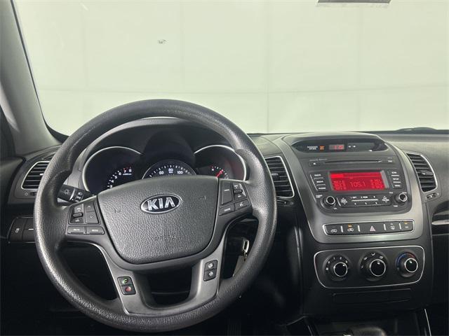 used 2014 Kia Sorento car, priced at $9,496