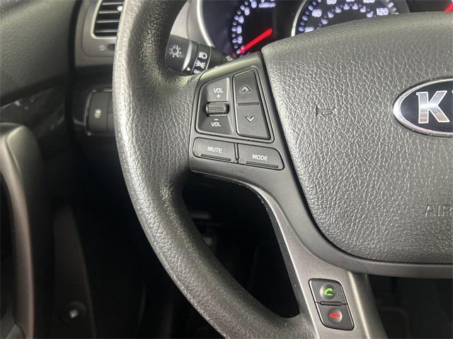 used 2014 Kia Sorento car, priced at $9,496