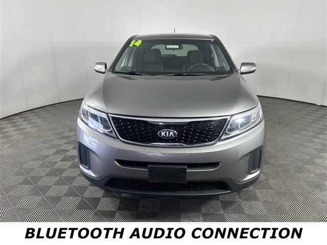 used 2014 Kia Sorento car, priced at $9,496