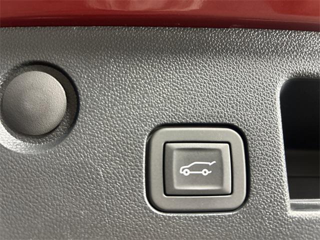 used 2025 Chevrolet Equinox car, priced at $30,681