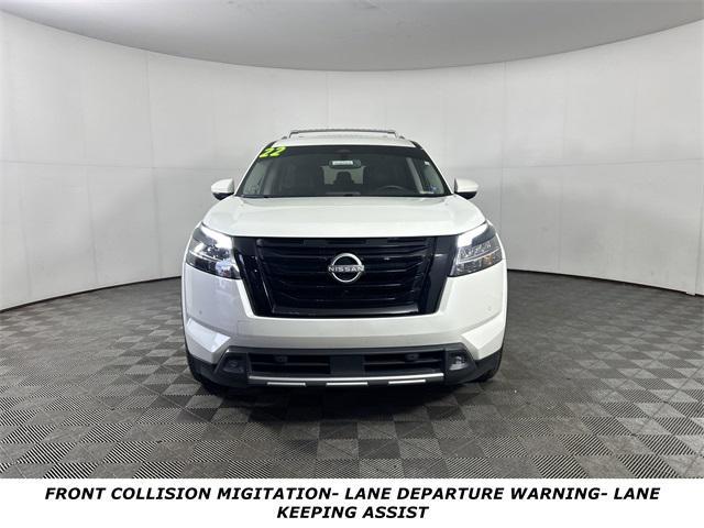used 2022 Nissan Pathfinder car, priced at $28,192