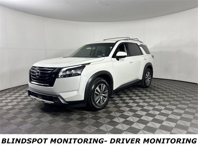 used 2022 Nissan Pathfinder car, priced at $28,192