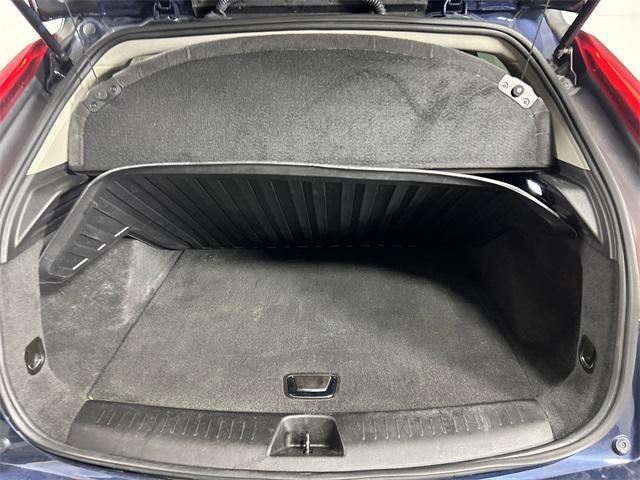 used 2020 Cadillac XT4 car, priced at $24,136