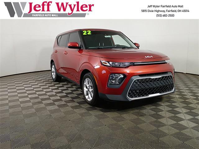 used 2022 Kia Soul car, priced at $17,524