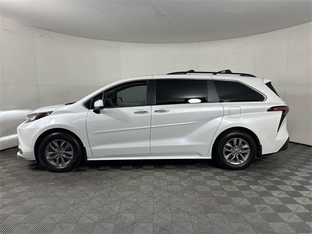 used 2022 Toyota Sienna car, priced at $36,431