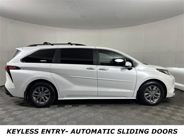 used 2022 Toyota Sienna car, priced at $36,431