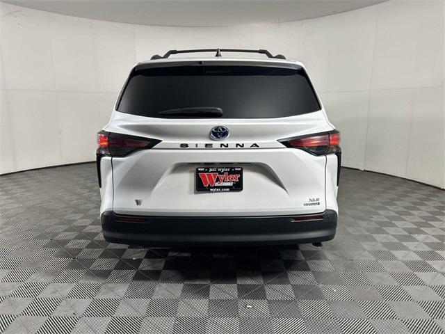 used 2022 Toyota Sienna car, priced at $36,431