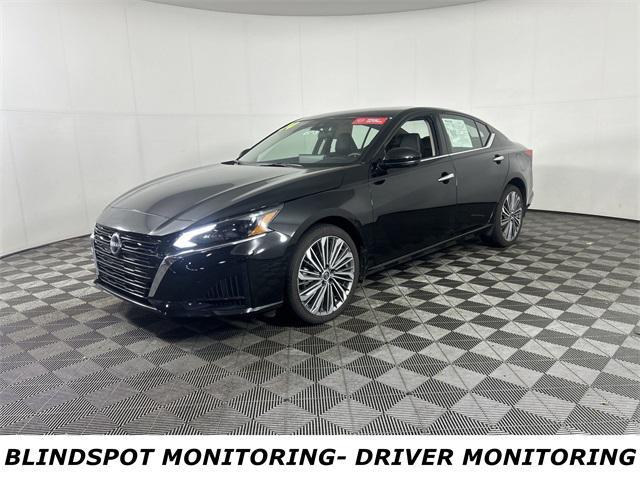 used 2024 Nissan Altima car, priced at $28,219