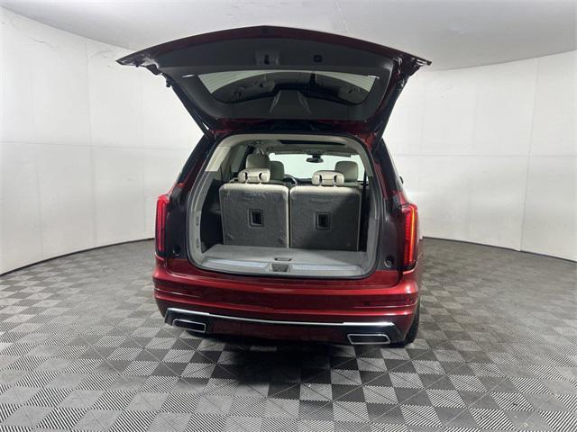 used 2022 Cadillac XT6 car, priced at $35,187