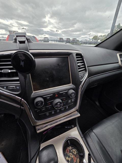 used 2017 Jeep Grand Cherokee car, priced at $15,989