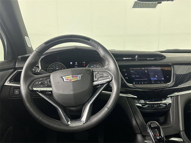 new 2025 Cadillac XT6 car, priced at $60,240
