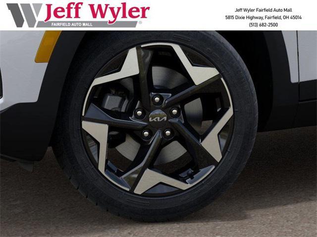 new 2025 Kia Seltos car, priced at $30,205