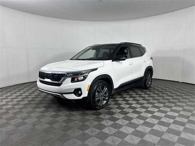 used 2023 Kia Seltos car, priced at $22,880