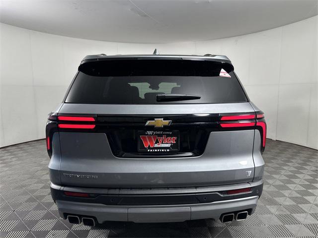 used 2025 Chevrolet Traverse car, priced at $37,877
