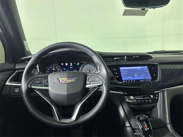 used 2023 Cadillac XT6 car, priced at $37,225