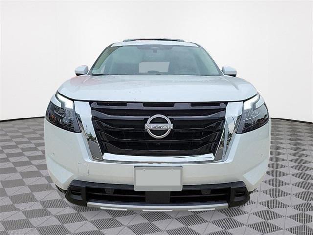 new 2025 Nissan Pathfinder car, priced at $44,698