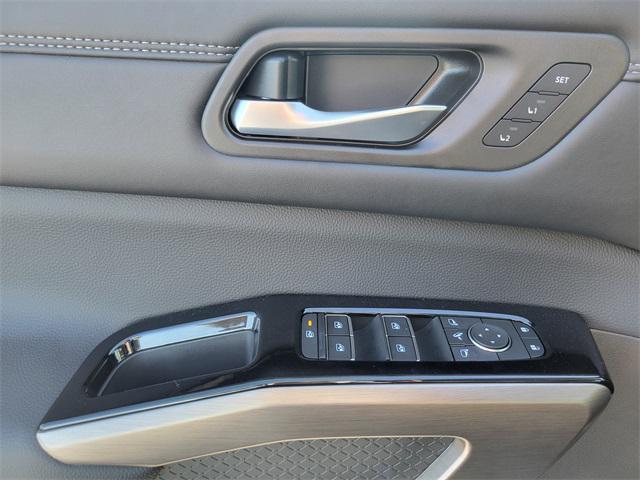 new 2025 Nissan Pathfinder car, priced at $44,698