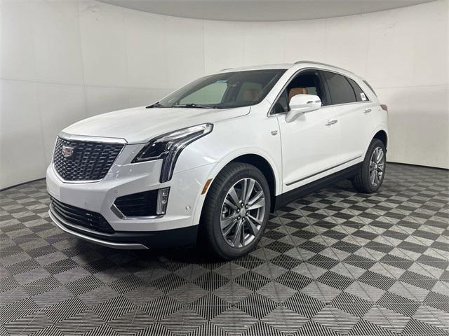 new 2025 Cadillac XT5 car, priced at $59,690