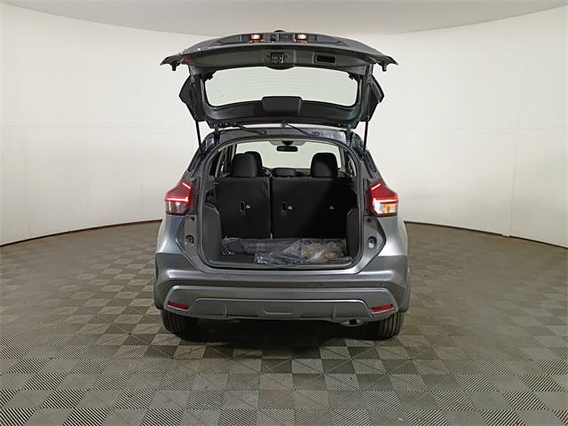 new 2025 Nissan Kicks car, priced at $22,057
