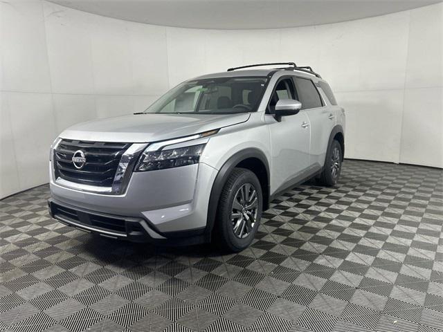 new 2025 Nissan Pathfinder car, priced at $40,172