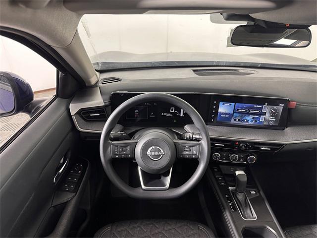 new 2025 Nissan Kicks car, priced at $26,950