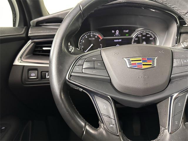 used 2023 Cadillac XT5 car, priced at $27,996