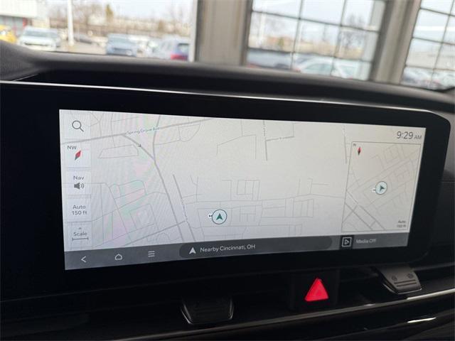 new 2025 Kia Carnival car, priced at $50,023