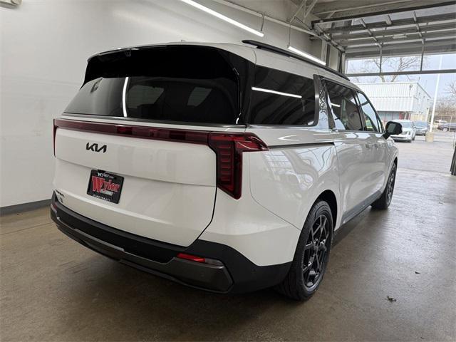 new 2025 Kia Carnival car, priced at $50,023