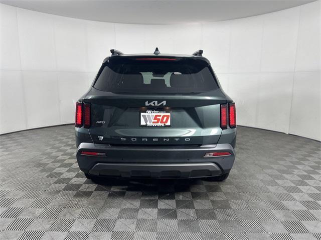 used 2022 Kia Sorento car, priced at $27,766