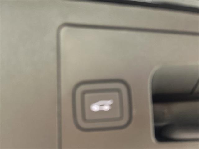 new 2025 Cadillac XT5 car, priced at $58,489