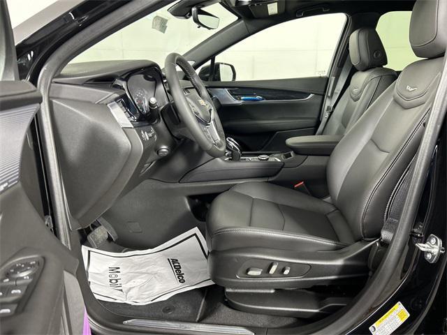 new 2025 Cadillac XT5 car, priced at $58,489