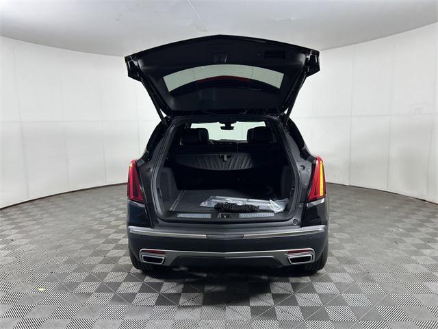 new 2025 Cadillac XT5 car, priced at $58,489