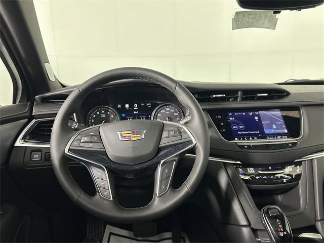 new 2025 Cadillac XT5 car, priced at $58,489