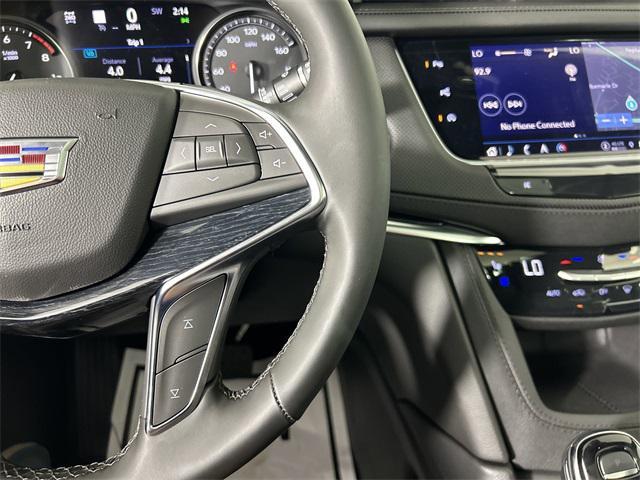 new 2025 Cadillac XT5 car, priced at $58,489